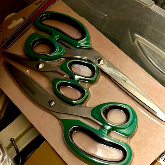 NWT 3 piece titanium scissor set - Picture 2 of 4